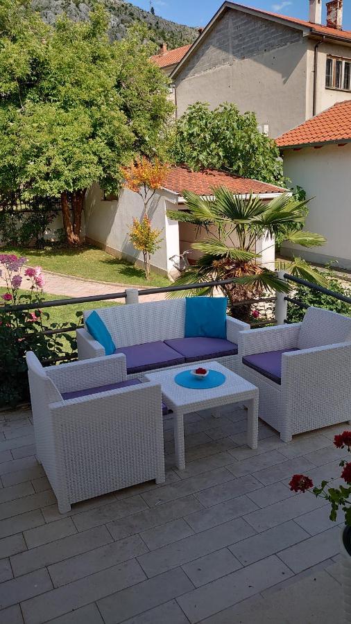 Apartments Tulipan - With Free Private Parking Garage Mostar Exterior photo